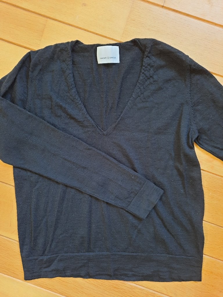 SAMSØE & SAMSØE trui zwart merino wol met V- hals maat L, Maat 38/40 (M), Zwart, Ophalen of Verzenden, Zo goed als nieuw