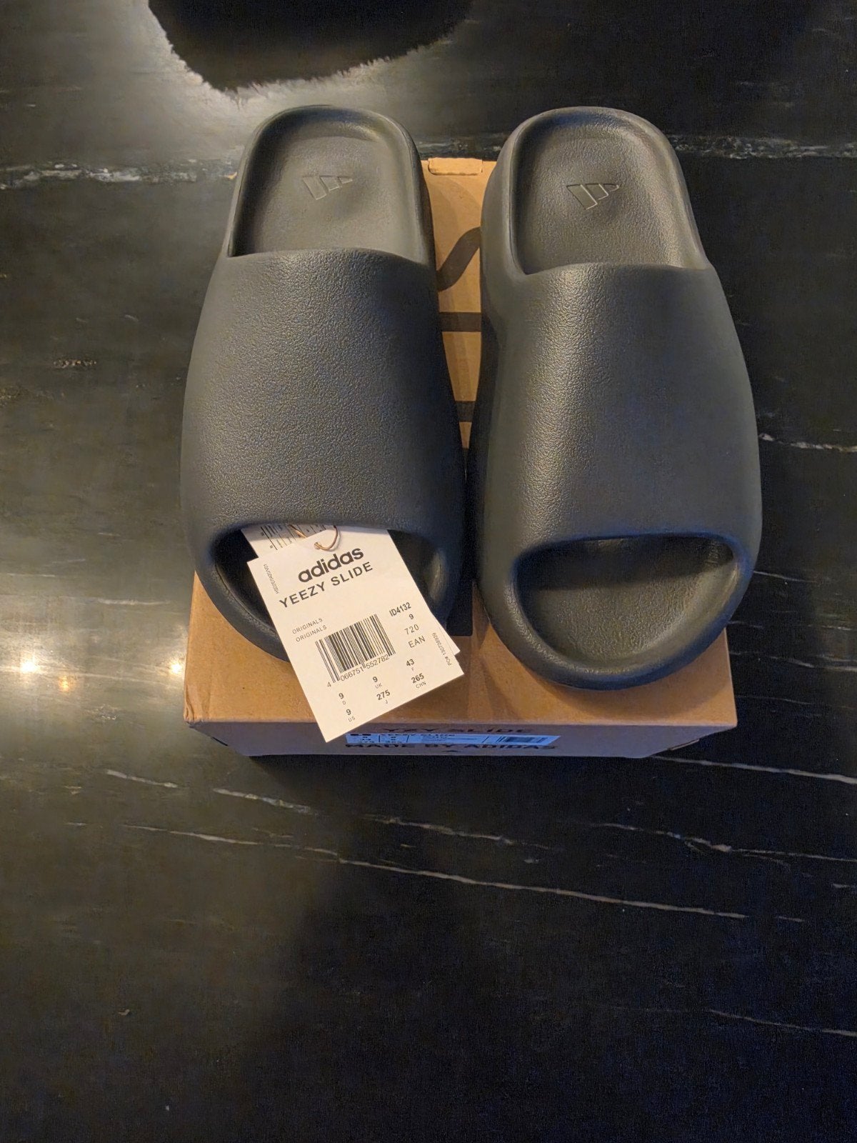 Adidas yeezy slide granit maat 43 NIEUW origineel met bon, Ophalen, Nieuw