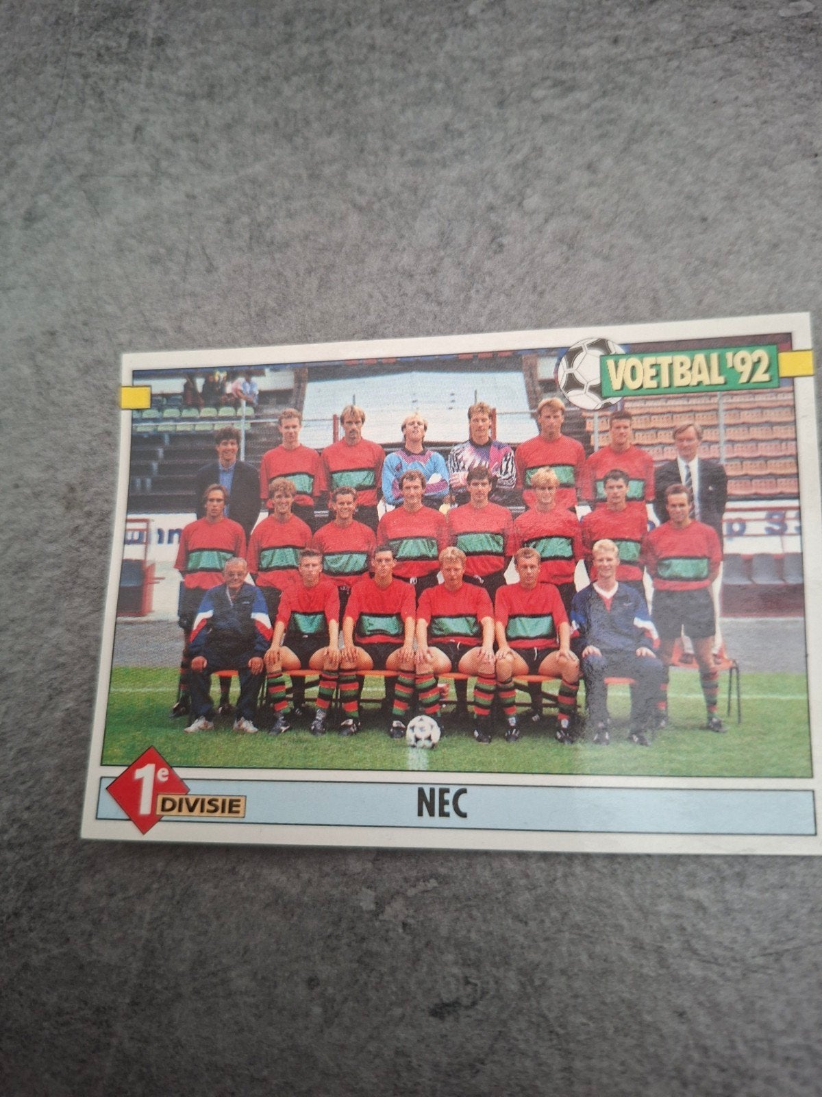 Panini sticker Voetbal 92. Teamfoto NEC., Hobby en Vrije tijd, Ophalen of Verzenden, Zo goed als nieuw, Sticker