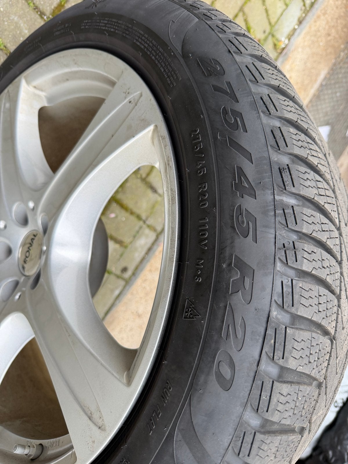 Bmw x5 & volvo xc 60 Winterbanden met velgen, Gebruikt, 275 mm, Banden en Velgen, Personenwagen