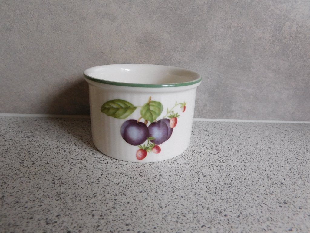 Ramekin Oven of Souffle schaal 8 cm. Ashberry St. Michael, Overige merken, Ophalen of Verzenden, Overige stijlen, Aardewerk