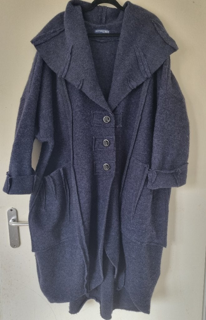 Wollen jas van NORMAL CRAZY diep donkerblauw, Ophalen of Verzenden, Zo goed als nieuw, Maat 46/48 (XL) of groter, Blauw