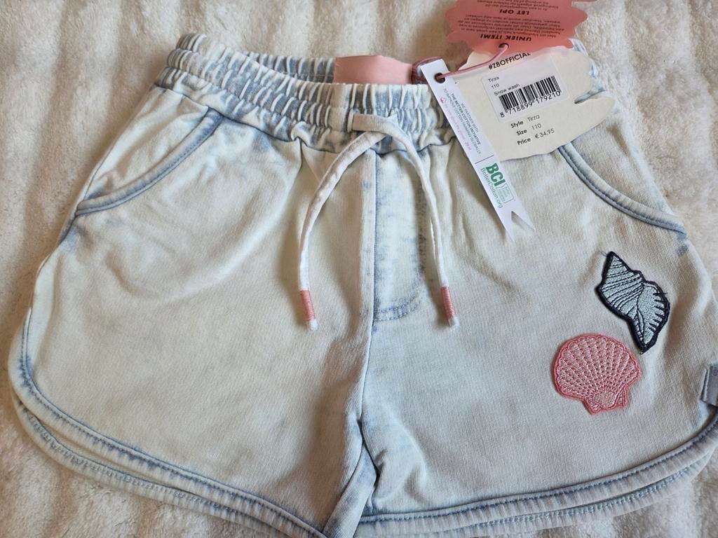 NIEUW Z8 broekje maat 110, Broek, Jongen of Meisje, Z8, Nieuw