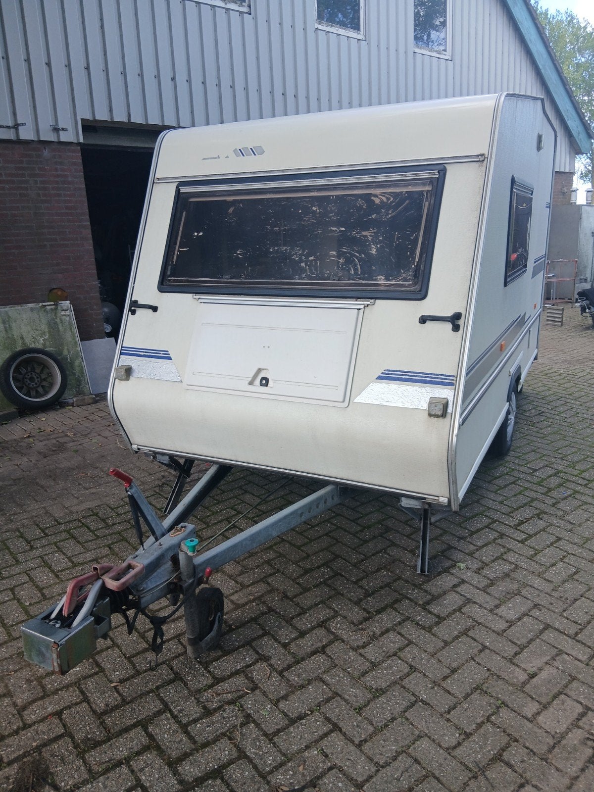 Motor/rolstoel Caravan Kamath 380MD 4850,- NL fabricaat, Rondzit, 750 - 1000 kg, Particulier, Luifel