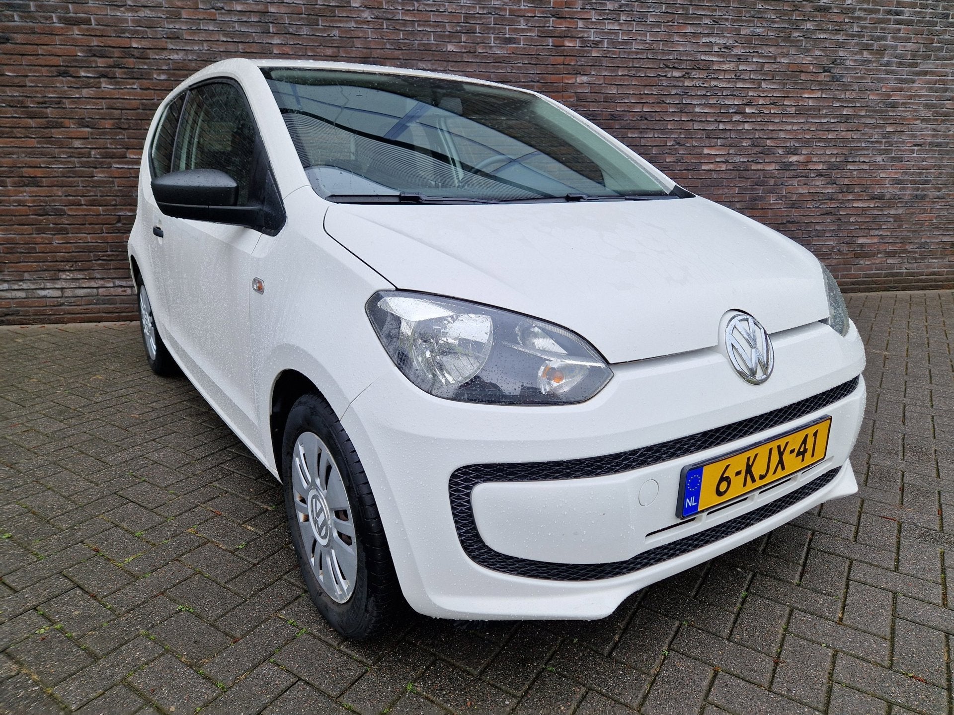 Volkswagen Up! 1.0 easy up! BlueMotion airco APK 03-'27 1eig, Voorwielaandrijving, Euro 5, Stof, Gebruikt