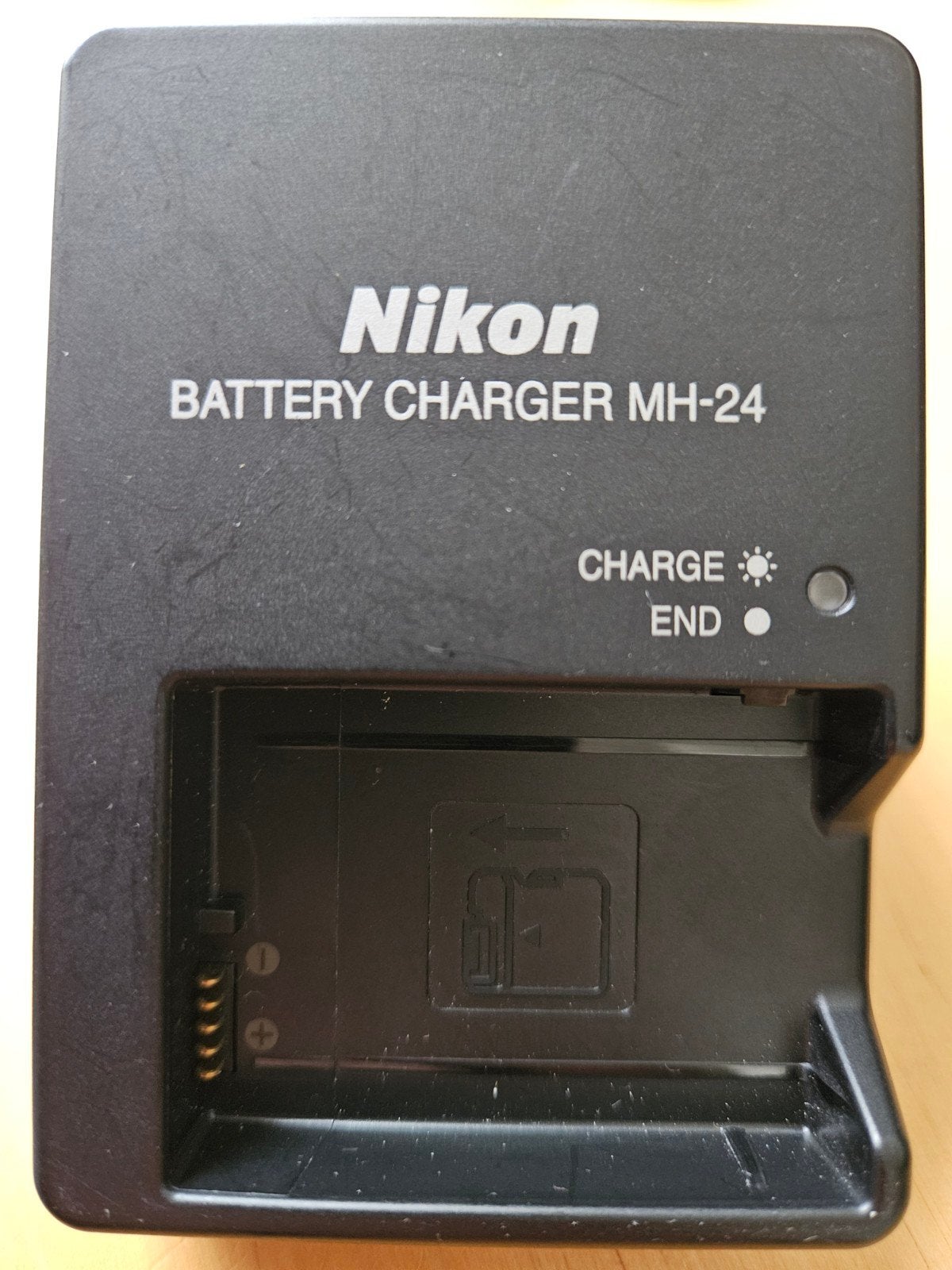 Nikon MH-24 Batterijlader voor EN-EL14/EN-EL14a accu's, Ophalen of Verzenden