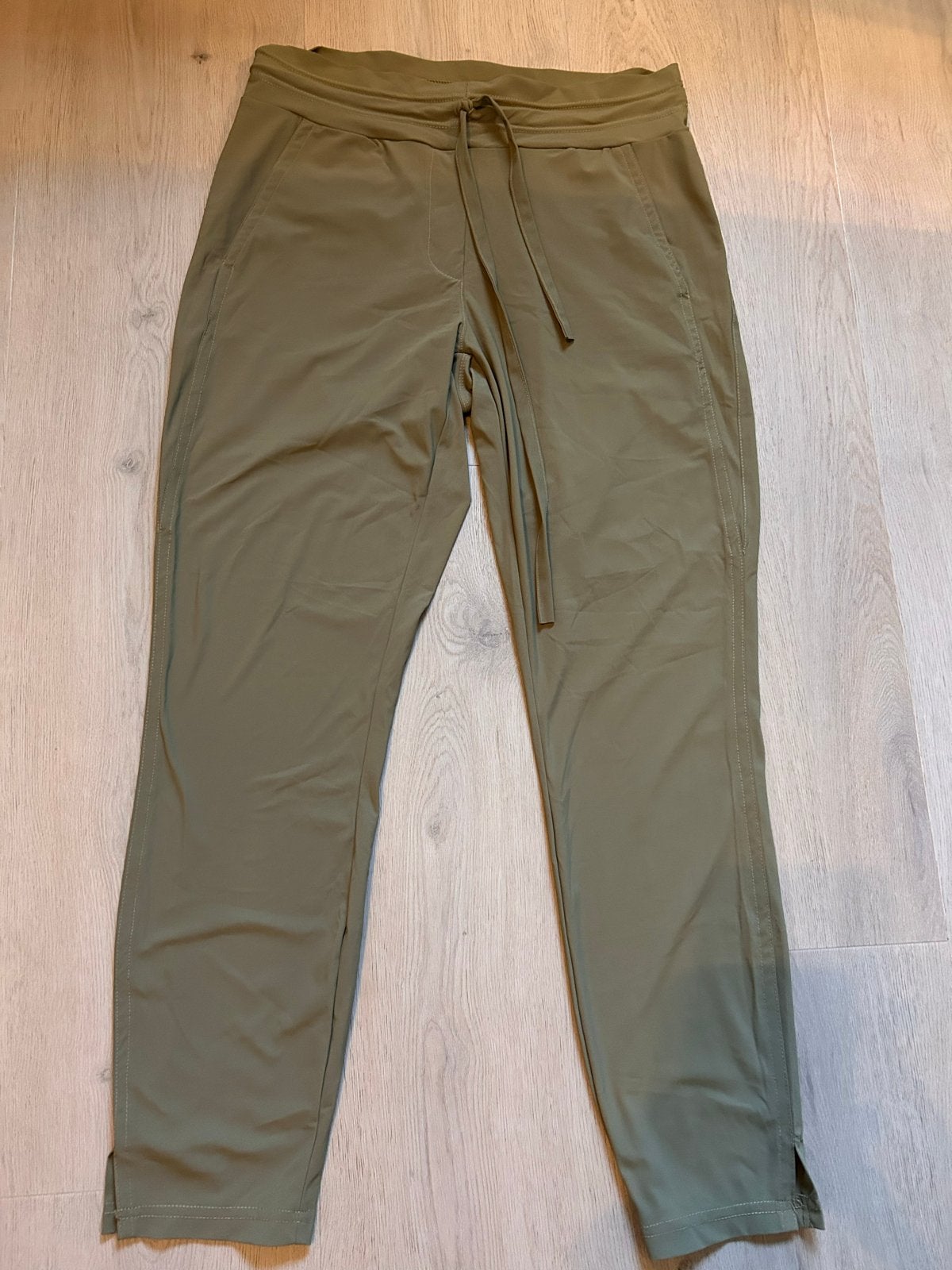 Studio Anneloes broek maat S, olijfgroen, Kleding | Dames, Broeken en Pantalons, Ophalen of Verzenden, Maat 36 (S), Lang, Gedragen