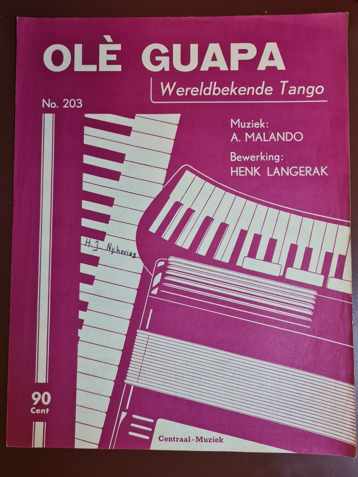 Olé Guapa Wereldbekende Tango bladmuziek A. Malando, Muziek en Instrumenten, Bladmuziek, Gebruikt, Wereldmuziek, Accordeon, Ophalen of Verzenden