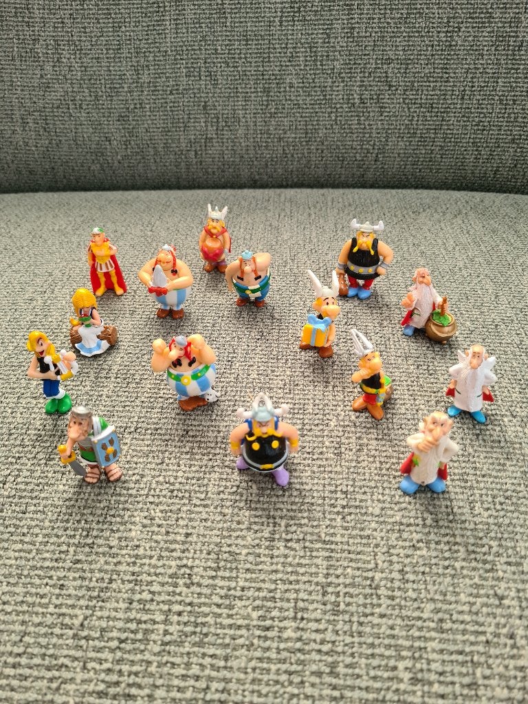 Asterix en obelix mini poppetjes 15 stuks, Gebruikt, Ophalen of Verzenden, Nvt, Nvt