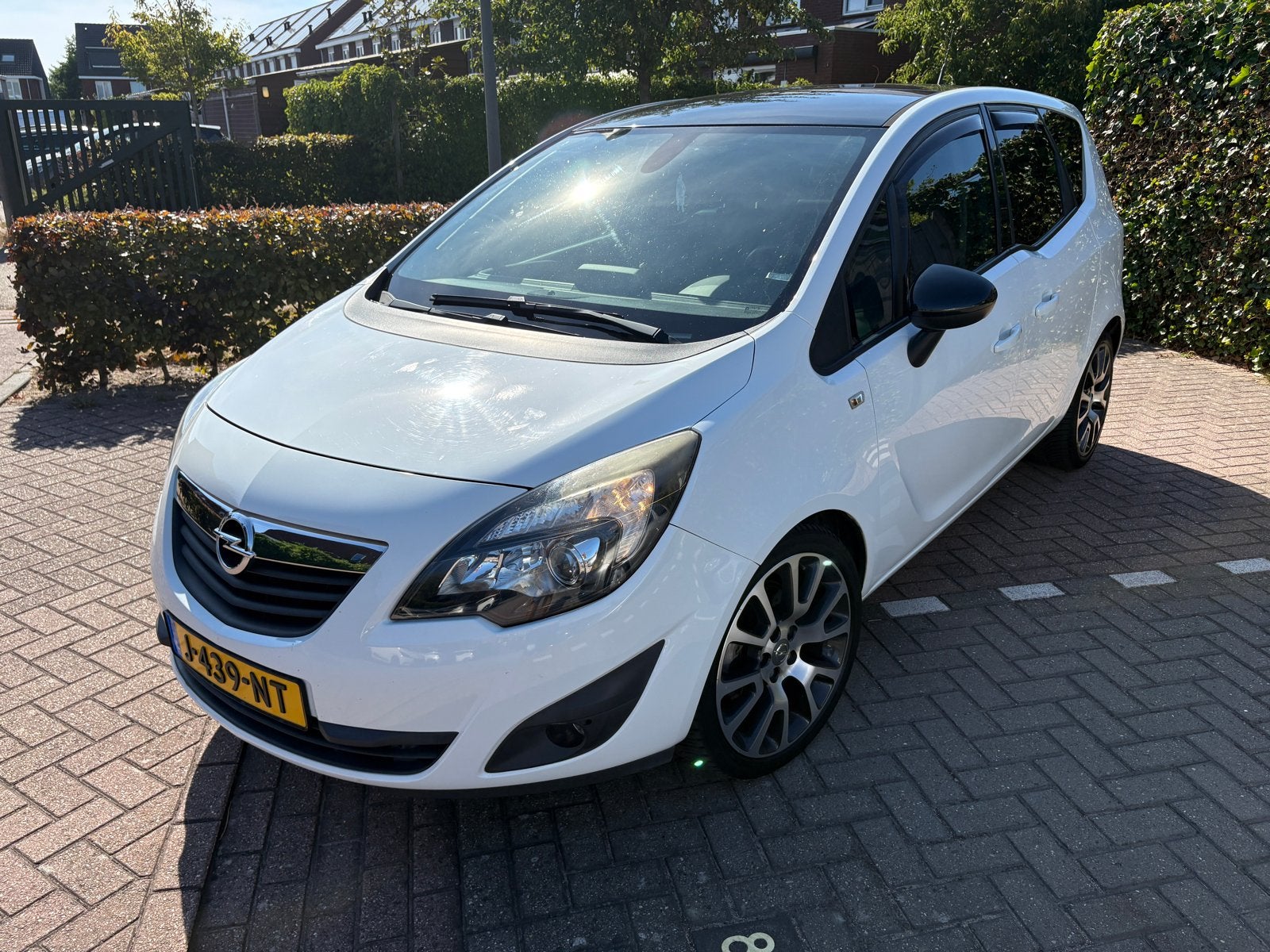 Opel Meriva 1.4 Turbo Color Edition *FlexFix*, Voorwielaandrijving, Euro 5, Zwart, 4 cilinders