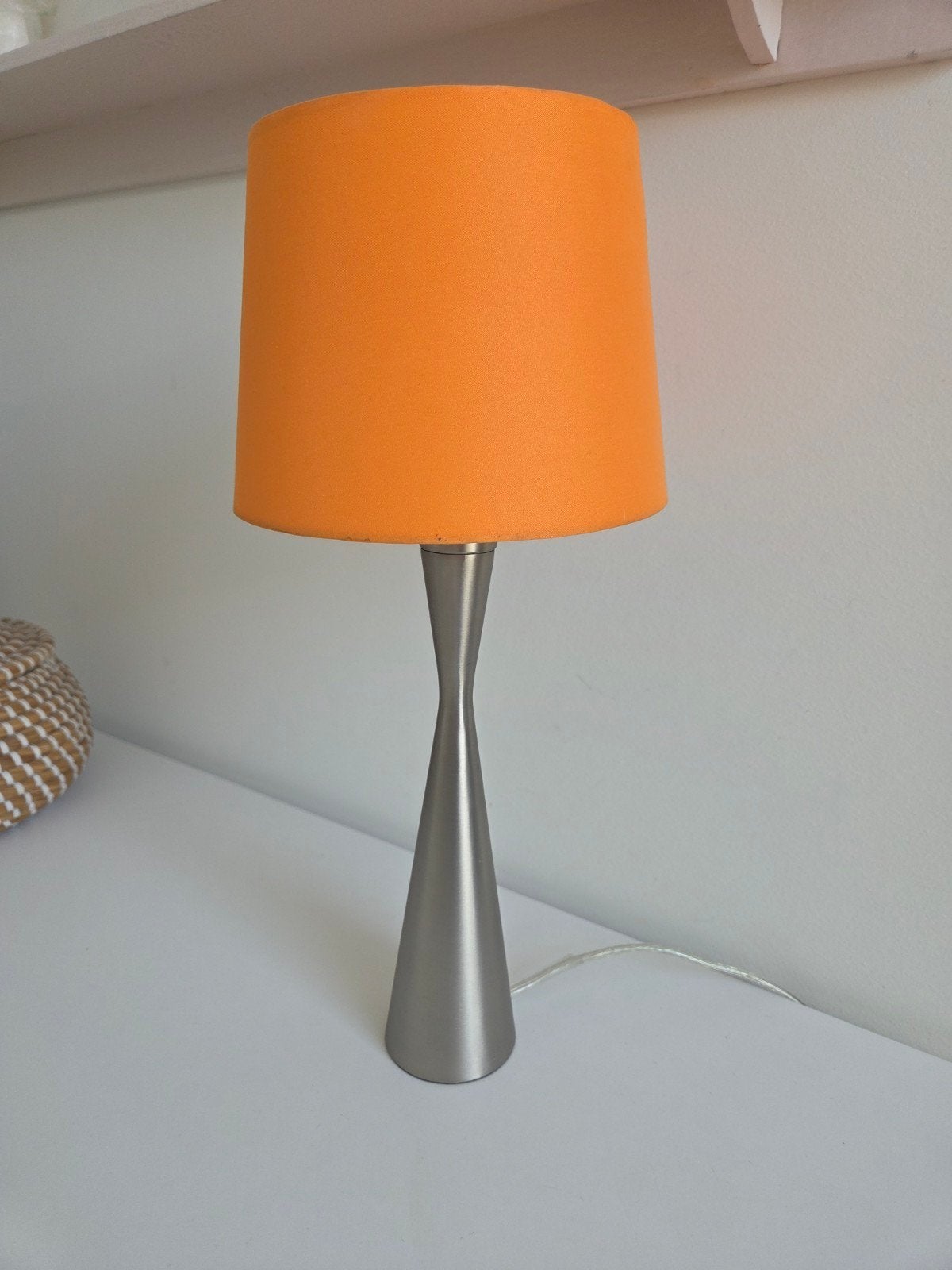 Vintage tafellamp met oranje kap. (Ikea)., Met schakelaar, Gebruikt, Oranje, E14 (klein)
