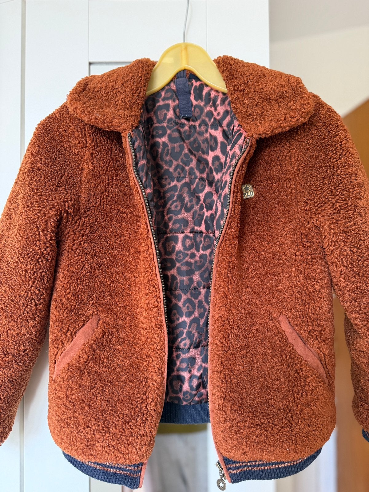 Like Flo teddy jas maat 146 – ZGAN, Kleding | Dames, Jassen | Winter, Verzenden, Zo goed als nieuw, Blauw