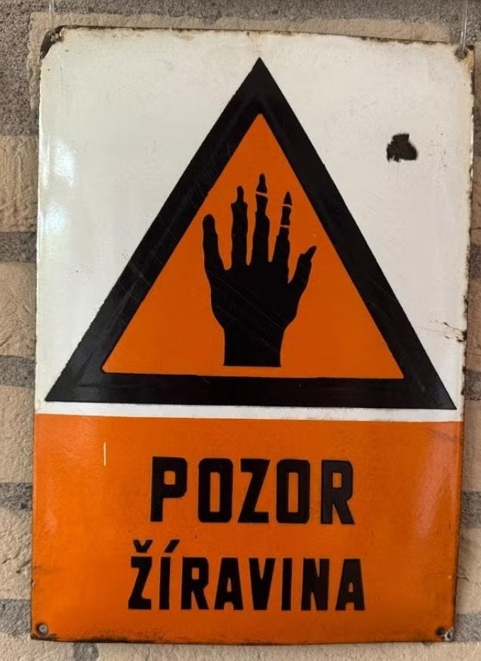 Emaille bord "Pozorziravina" Tsjechisch bord gevaar, Ophalen of Verzenden, Gebruikt, Reclamebord
