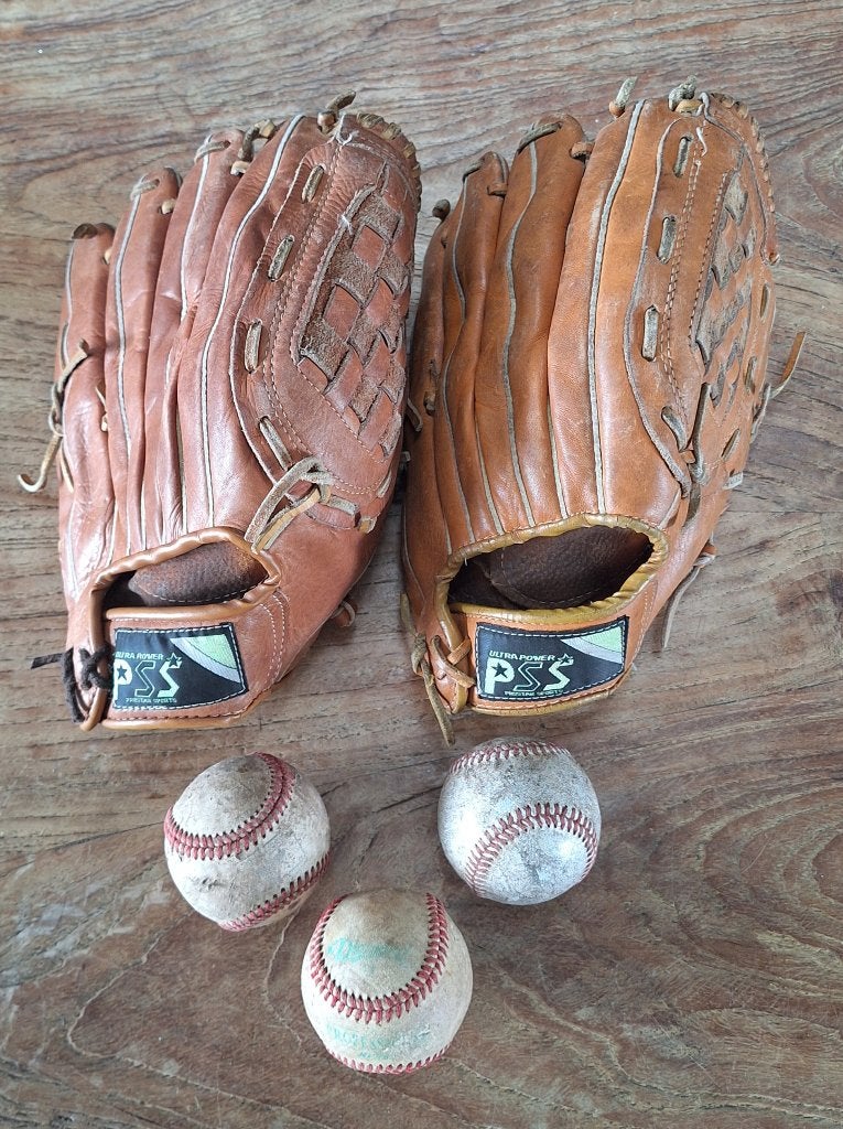 vintage PSS ProStar Sports honkbal-handschoenen met ballen, Ophalen of Verzenden, Gebruikt, Honkbal, Handschoen