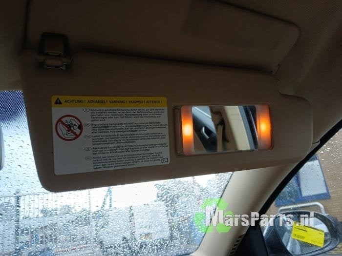Zonneklep van een Volkswagen Passat, Auto-onderdelen, Interieur en Bekleding, Gebruikt, -, Volkswagen, -