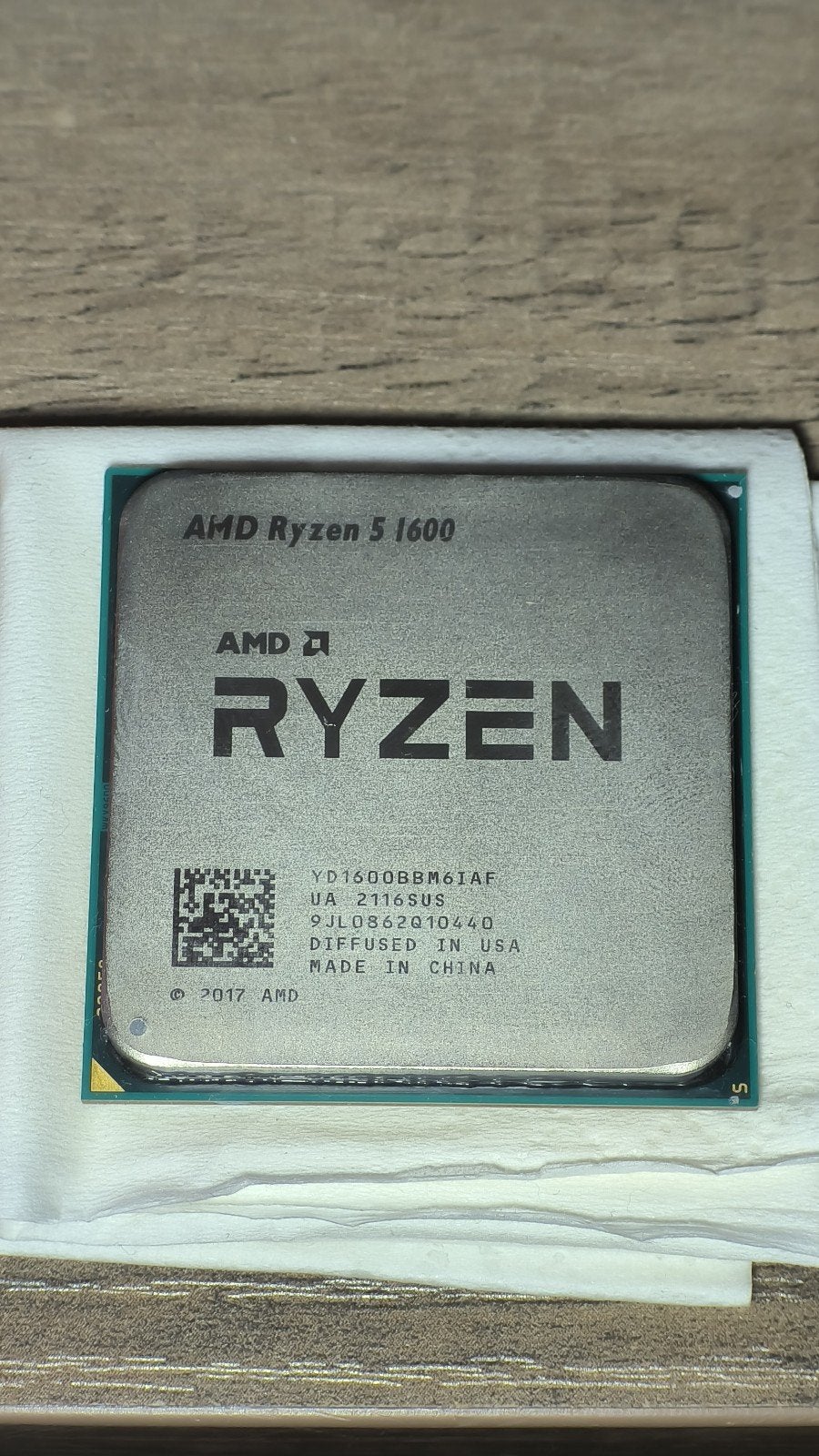 AMD RYZEN 5 1600 6 core 12 thread 100% werkend met koeler, Computers en Software, Processors, 6-core, Zo goed als nieuw, Socket AM4