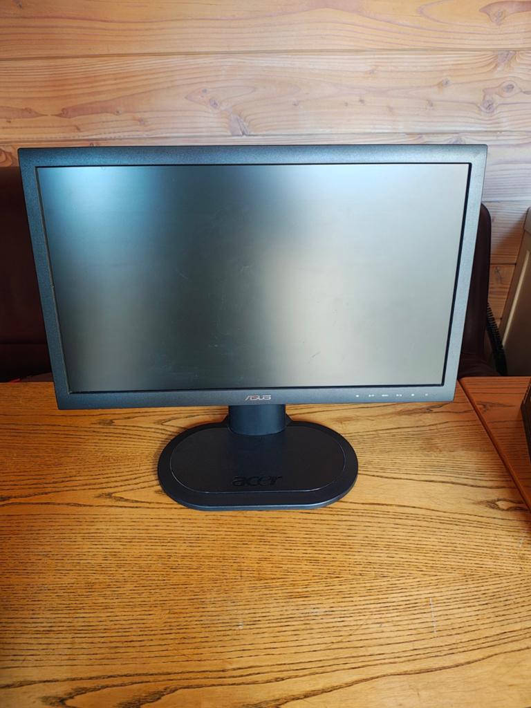 Asus VS228NE monitor, Computers en Software, Monitoren, 60 Hz of minder, DVI, HDMI, VGA, Draaibaar, Full HD, Ophalen of Verzenden