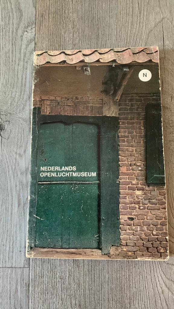 Boek Nederlands openluchtmuseum, Ophalen of Verzenden, Zo goed als nieuw