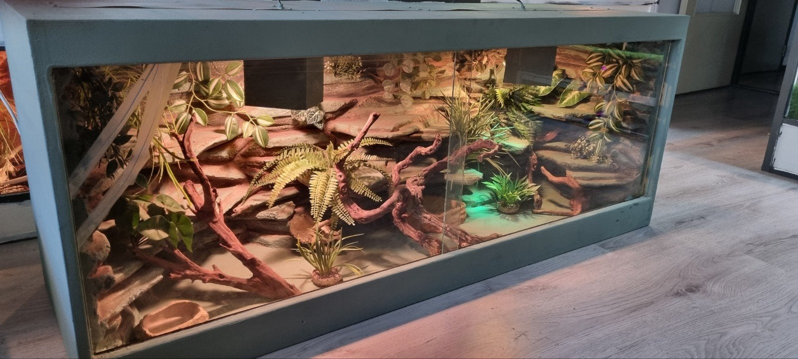Terrarium 150x50x60, Ophalen