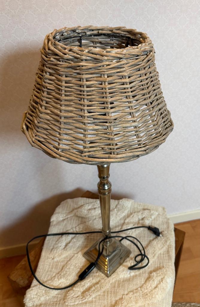 Staande lamp, Huis en Inrichting, Lampen | Tafellampen, Ophalen, Zo goed als nieuw, Overige materialen, 75 cm of meer
