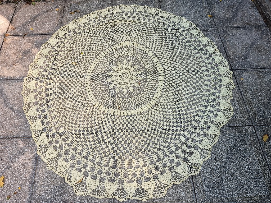 Vintage Gehaakt Rond Tafelkleed - Crèmekleurig, Rond, Ophalen of Verzenden, Zo goed als nieuw, Katoen
