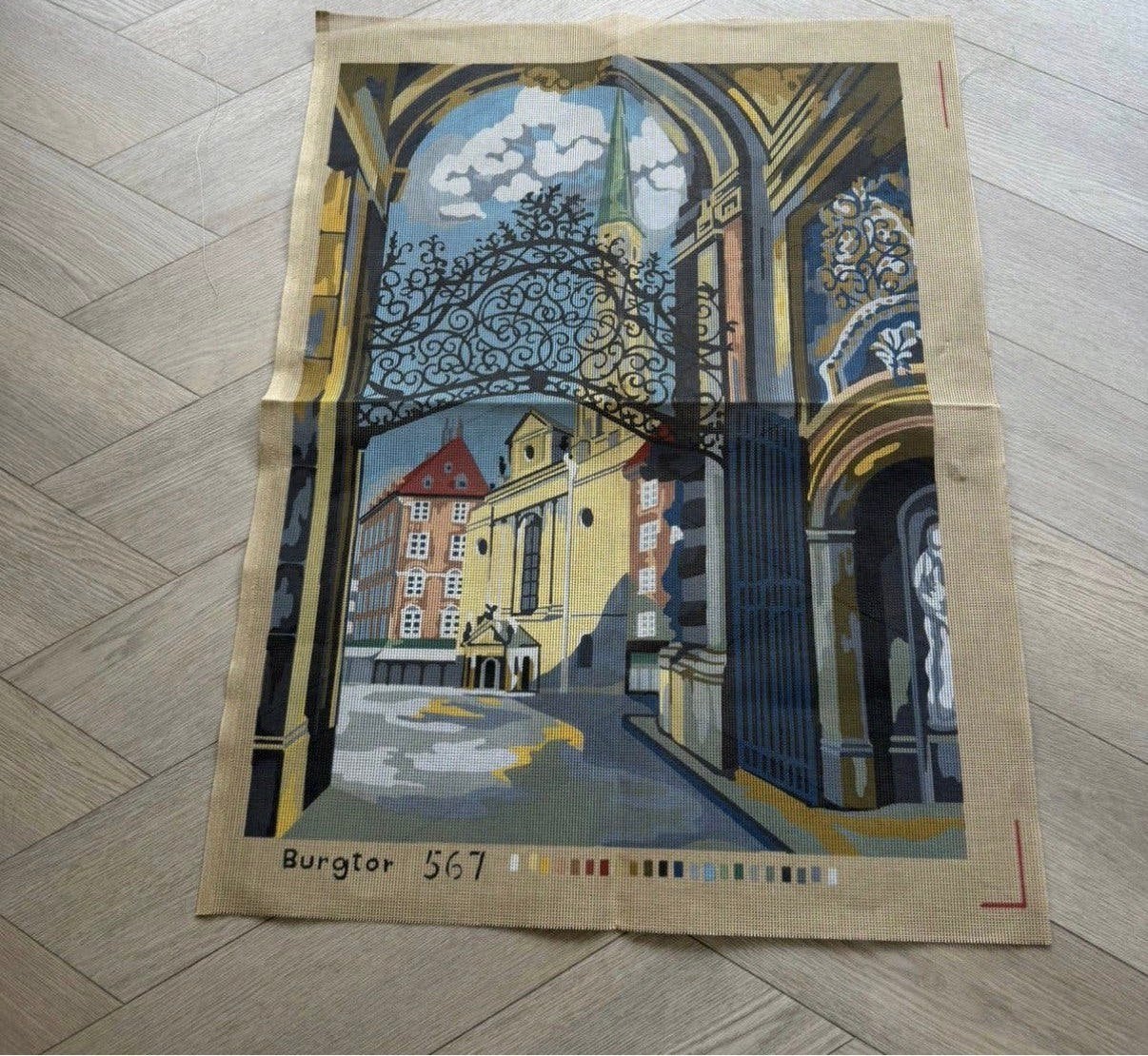 De Burgtor (Kasteelpoort) in de middeleeuwse stad Rothenburg, Ophalen of Verzenden, Nieuw, Handborduren, Patroon