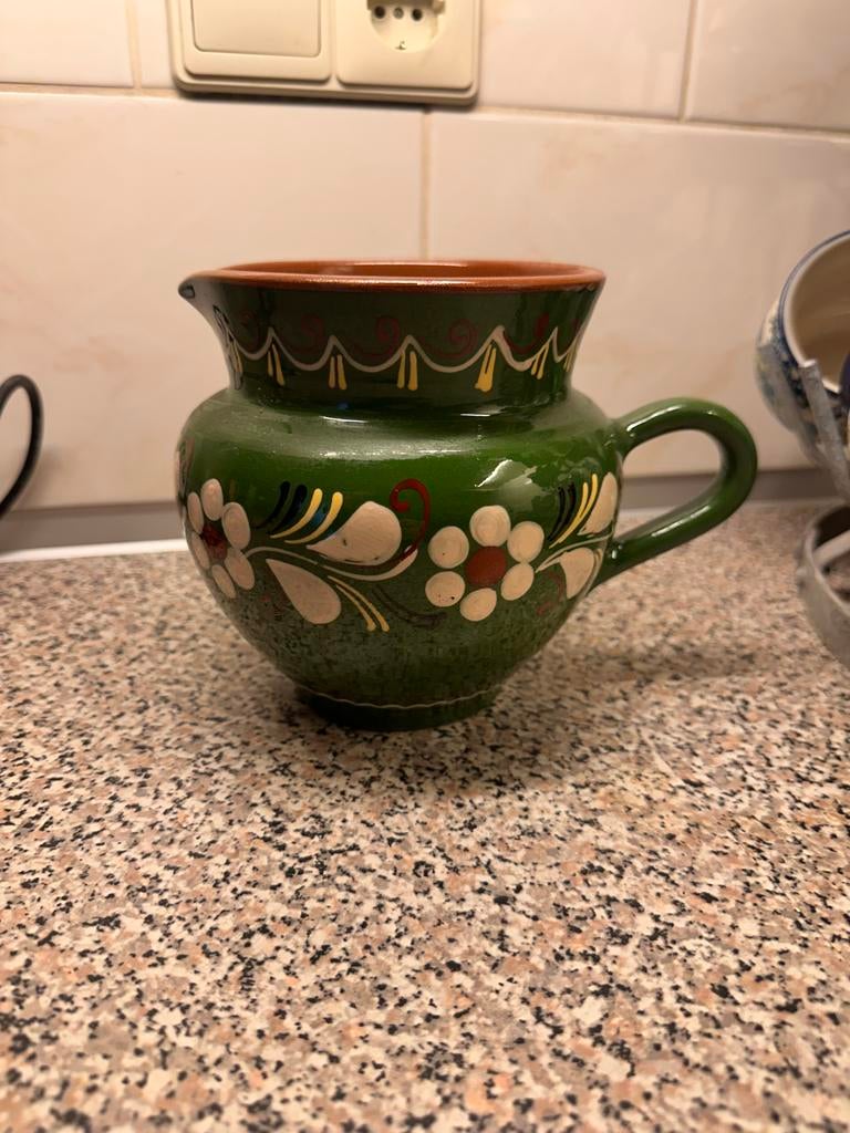 Vintage Hongaars Aardewerk Groene Kruik met Bloemen, Antiek en Kunst, Ophalen of Verzenden