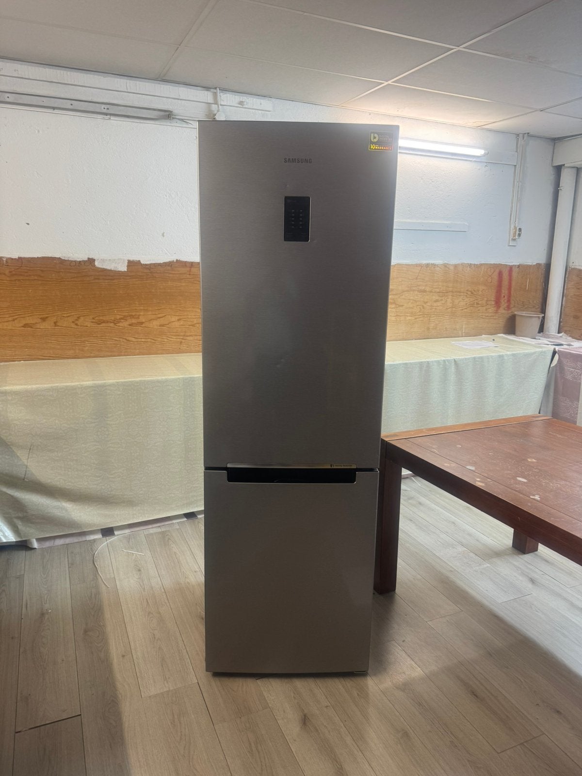 Koelkast Samsung 176/60 bezorgen is mogelijk, Ophalen of Verzenden, Zo goed als nieuw, 60 tot 90 cm, 160 cm of meer