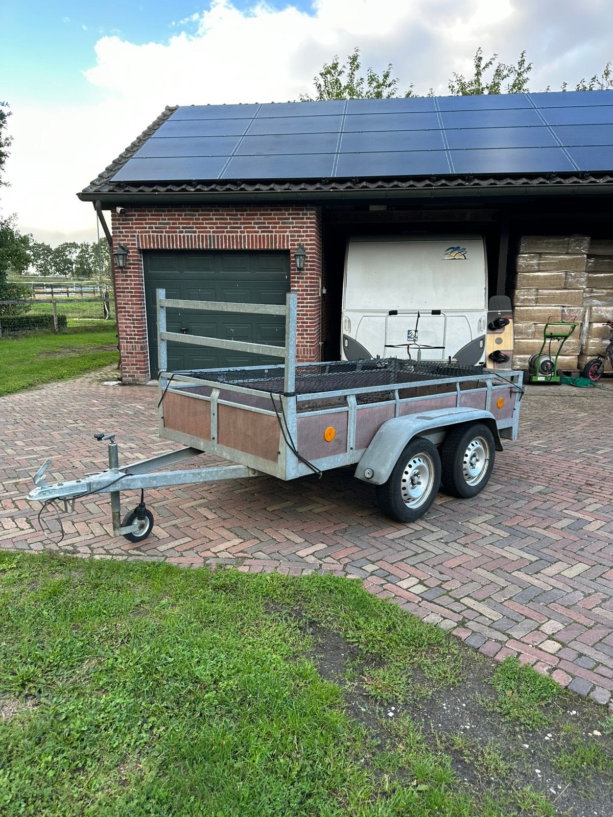 Tandemasser aanhangwagen 250x130 (750 kg) | Met koprek & net, Ophalen, Gebruikt