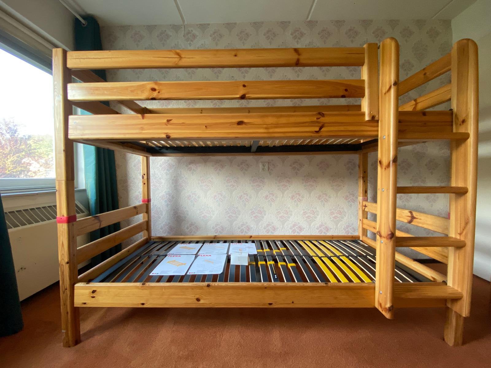 Flexa stapelbed met rechte ladder 200x90cm grenen, Ophalen, 90 cm, Eenpersoons, 160 tot 180 cm
