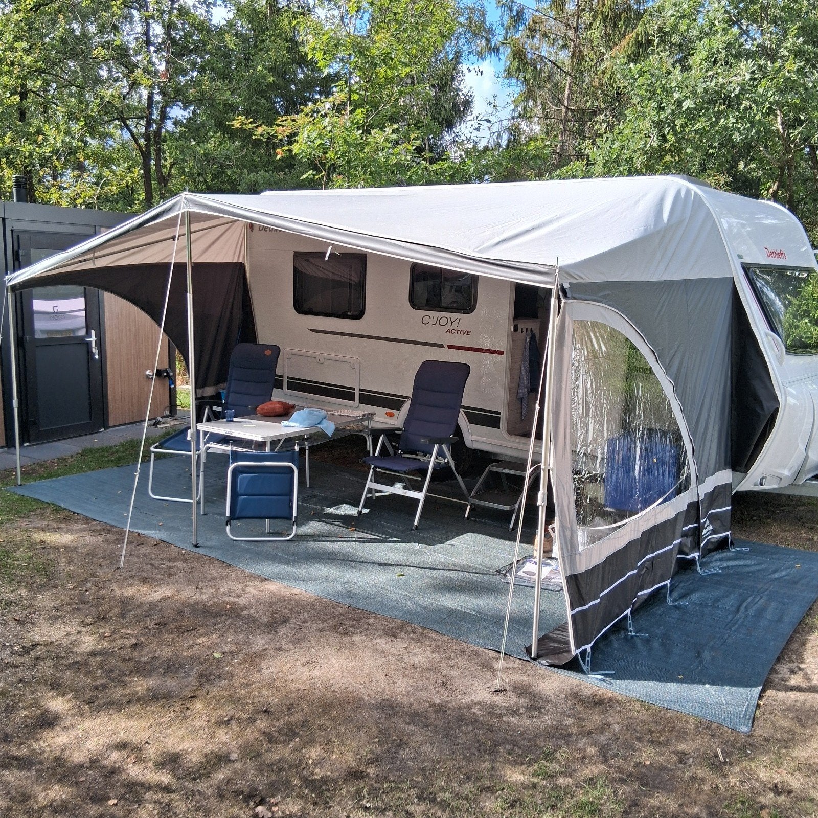 Caravanluifel maat 12, aluminium stokken, clips, en stoktas., Caravans en Kamperen, Voortenten en Luifels, Ophalen, Zo goed als nieuw