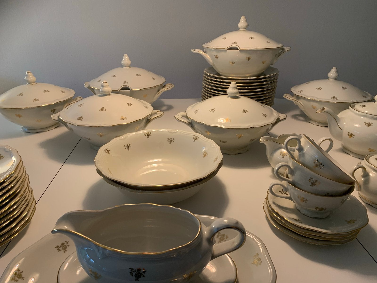Compleet 12-delig Bavaria Windsor Servies - Nieuwstaat, Nieuw, Ophalen of Verzenden, Overige stijlen, Porselein