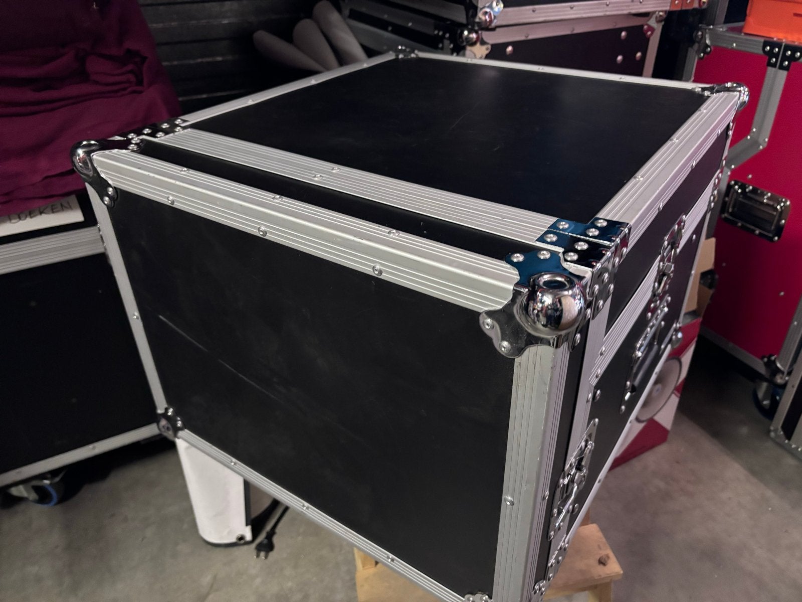 Flyht Pro Flightcase taperack voor apparatuur, Ophalen, Gebruikt, Overige instrumenten, Flightcase