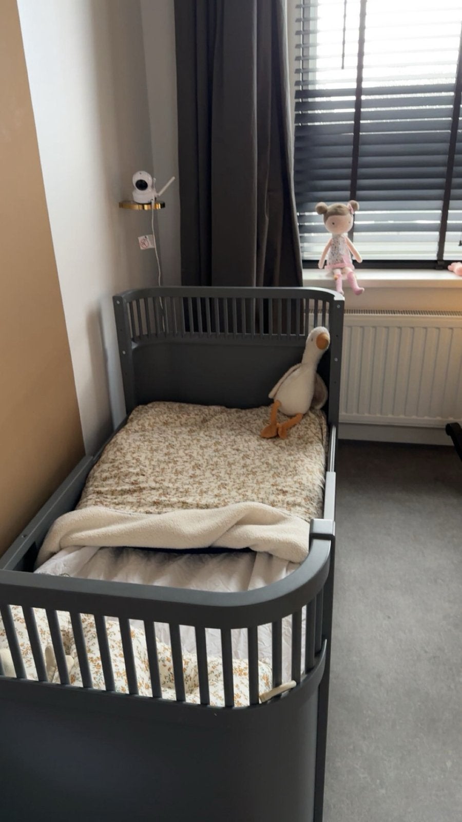 Baby ledikant peuter bed kili sebra antraciet, Kinderen en Baby's, Ophalen, Zo goed als nieuw