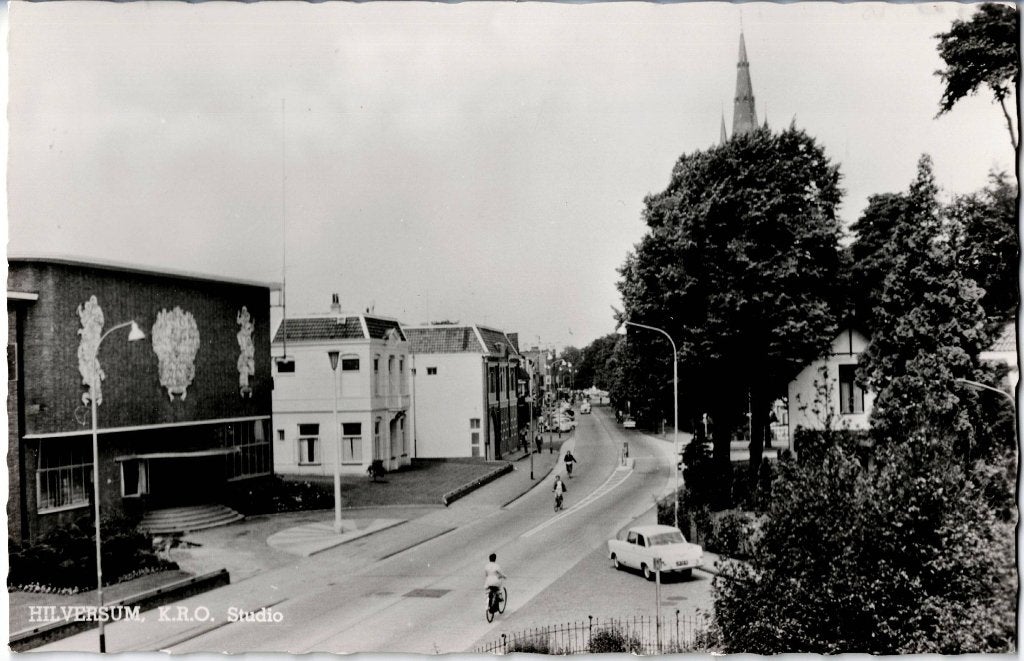 Hilversum – K.R.O. Studio., Ophalen of Verzenden, 1960 tot 1980, Ongelopen, Noord-Holland