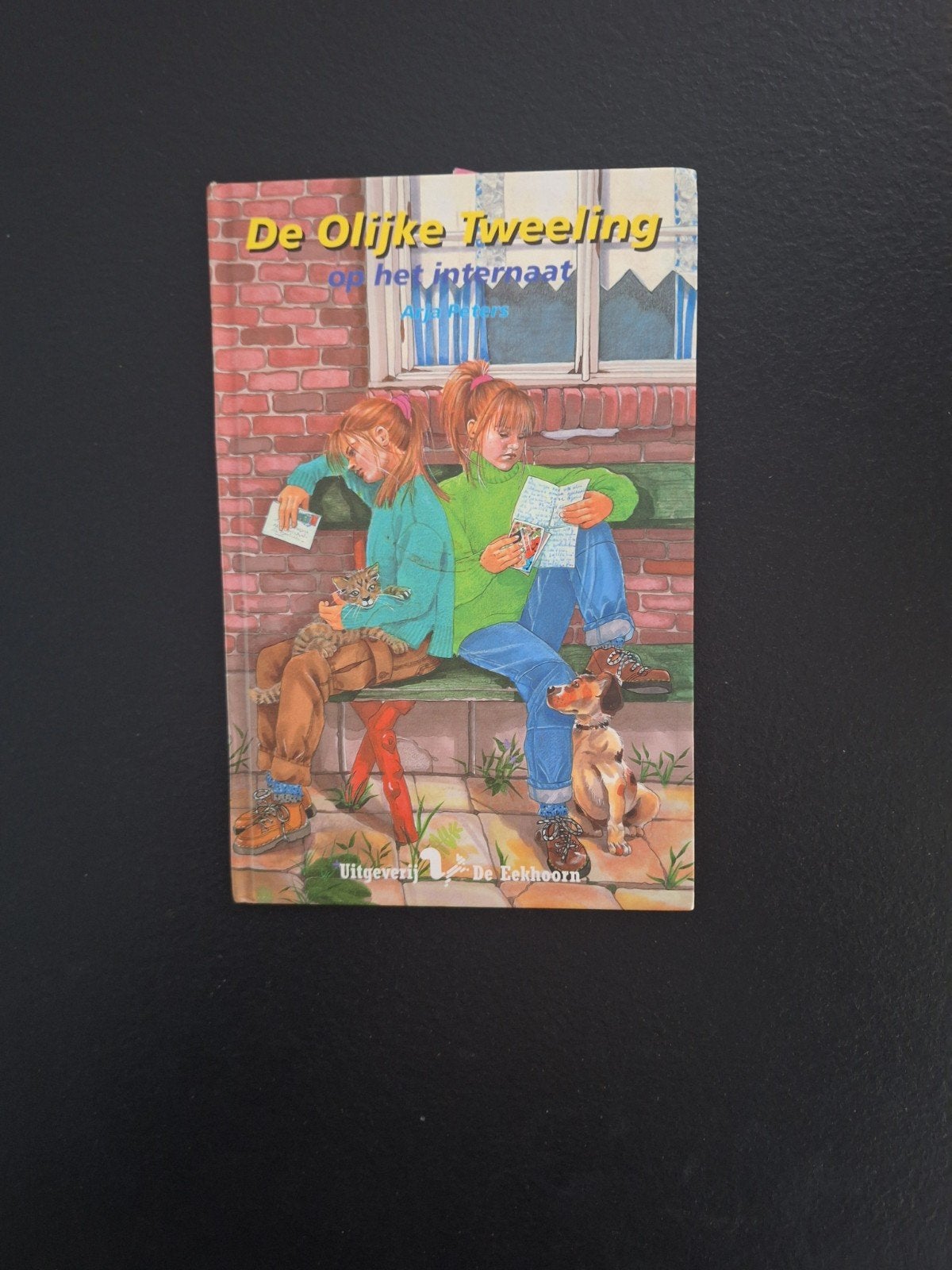 De Olijke Tweeling op het internaat - Jeugdboek, Boeken, Ophalen of Verzenden, Gelezen, Arja Peters, Fictie