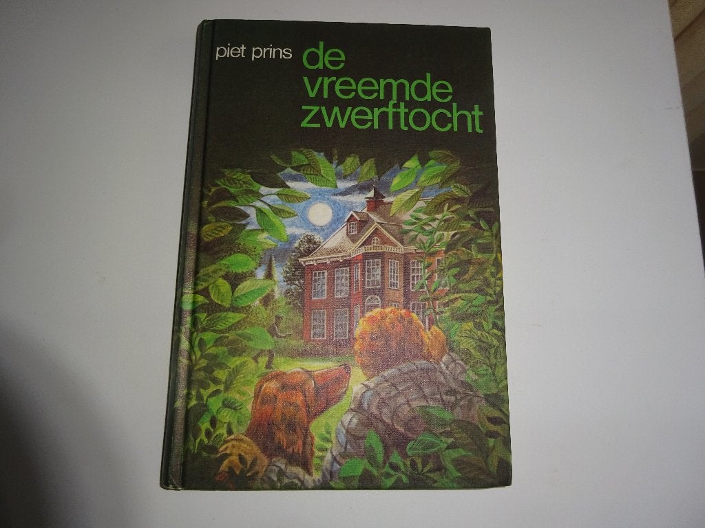 PIET PRINS - DE VREEMDE ZWERFTOCHT, Ophalen of Verzenden, Gelezen