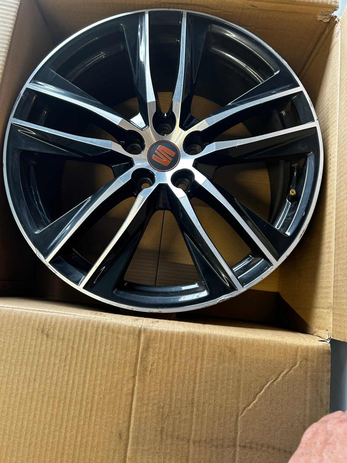 orginele cupra 300 wielen, Ophalen