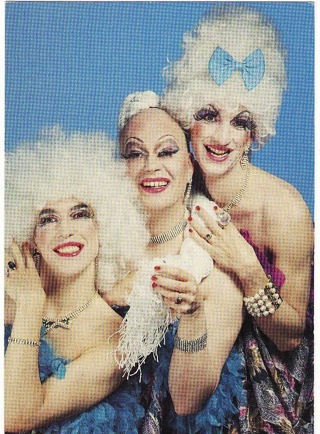 Amazing recoveries -3 drag queens foto Ton werkhoven 1995., Ophalen, 1980 tot heden, Ongelopen, Cultuur en Media
