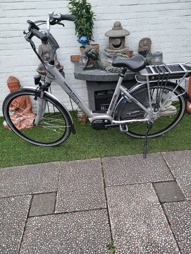 Te koop zeer mooie originele Stella Novara met middenmotor, 51 tot 55 cm, Ophalen, Zo goed als nieuw, Overige merken
