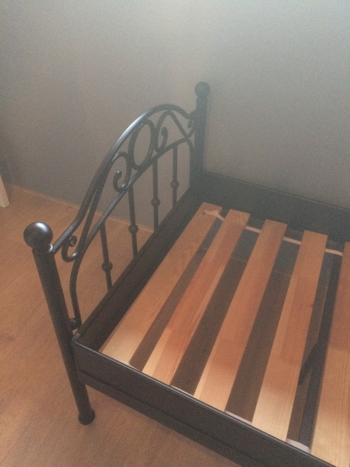 Leuk meidenbed, 150x70cms, Ophalen, Zwart, 190 cm of minder, Metaal