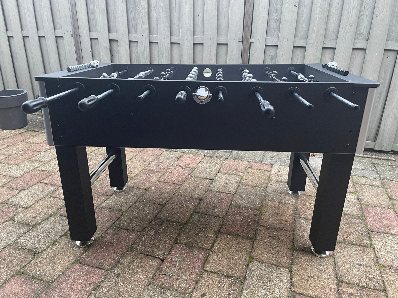 Buffalo Voetbaltafel - 140x74x87,5 cm - Inclusief 4 ballen, Ophalen, Zo goed als nieuw