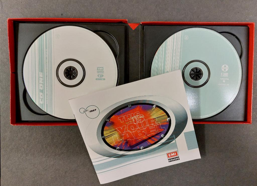 PROMO 2CD BOX SET Pink Floyd Kraftwerk David Coverdale Cliff, Verzenden, Zo goed als nieuw