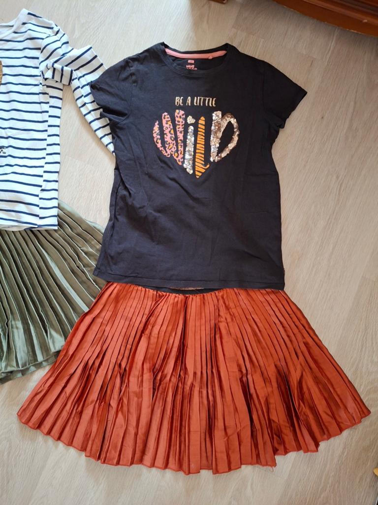Leuk setje rok+shirt WE, Kinderen en Baby's, Kinderkleding | Maat 152, Gebruikt, Meisje, Ophalen of Verzenden, Setje