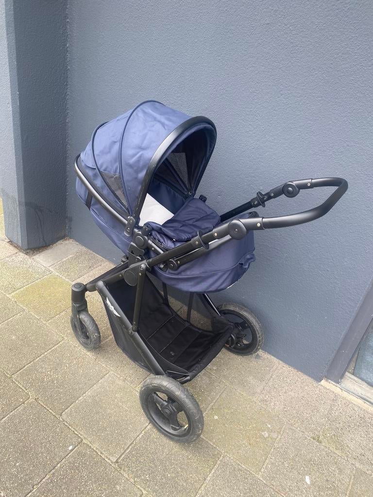 Sleeworld kinderwagen blauw, Kinderen en Baby's, Kinderwagens en Combinaties, Gebruikt, Luchtbanden, Ophalen, Kinderwagen
