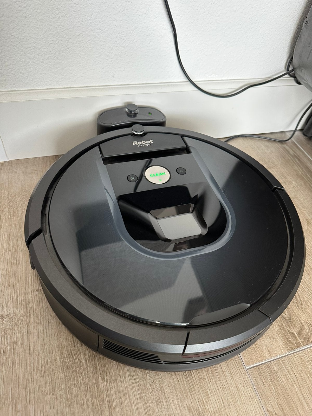 iRobot Roomba 980 - Goeie conditie!, Witgoed en Apparatuur, Stofzuigers, Ophalen, IRobot, Zo goed als nieuw, Robotstofzuiger