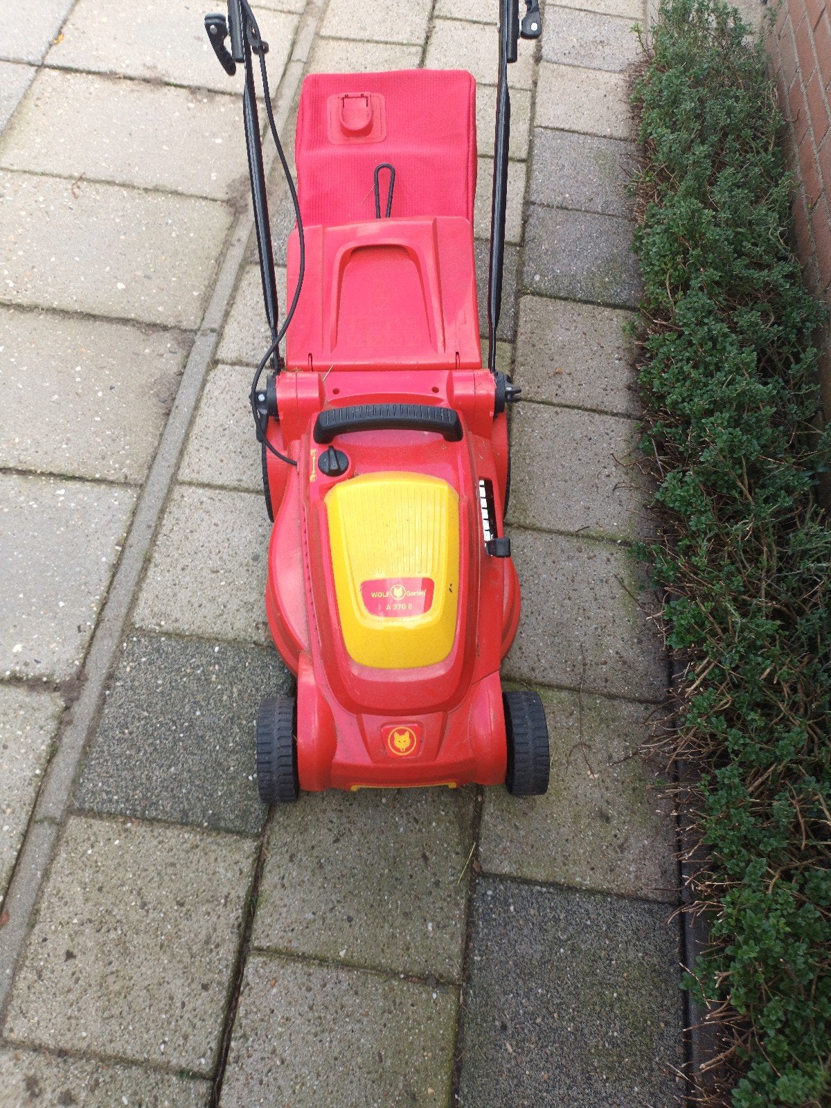 Wolf Garten A 370 E elektrische grasmaaier, Ophalen, Elektrische grasmaaier, Zo goed als nieuw, Opvangbak