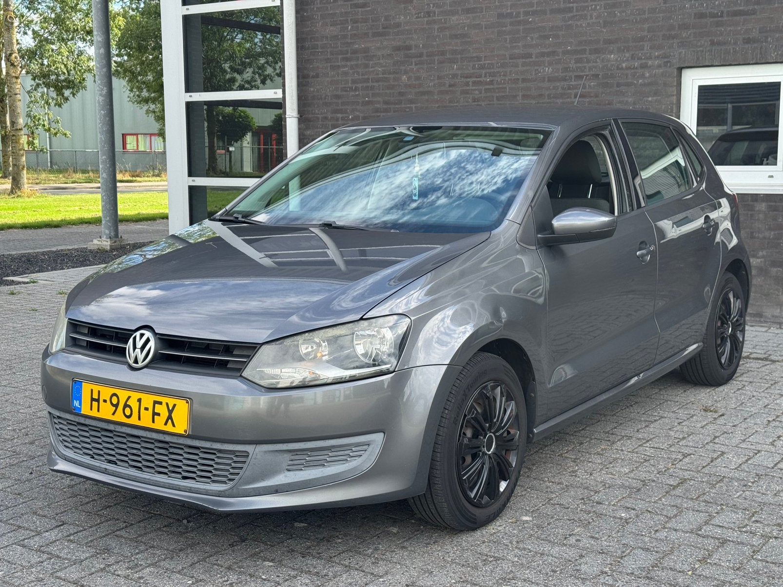 Volkswagen Polo 1.6 TDI 66KW Grijs, Voorwielaandrijving, 1200 kg, Particulier, 1065 kg