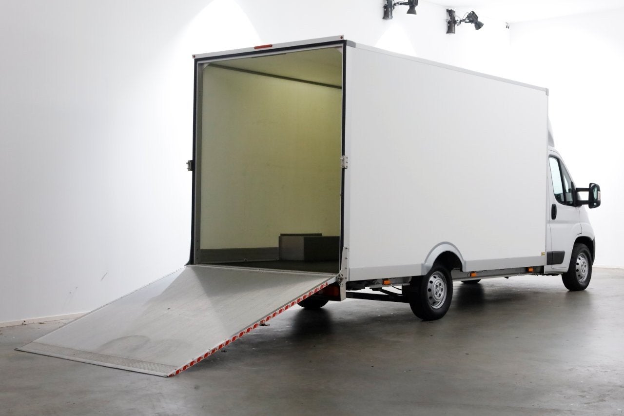 Peugeot Boxer 2.2 BlueHDi 165pk Durisotti Lowliner Bakwagen, Auto's, Voorwielaandrijving, Gebruikt, Euro 6, Start-stop-systeem