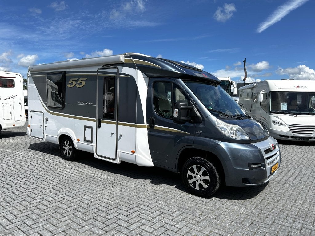Bürstner Nexxo T685 Queensbed/2013/2xAirco/Euro-5/6, Caravans en Kamperen, Campers, Fiat, Bedrijf, Bürstner, 6 tot 7 meter